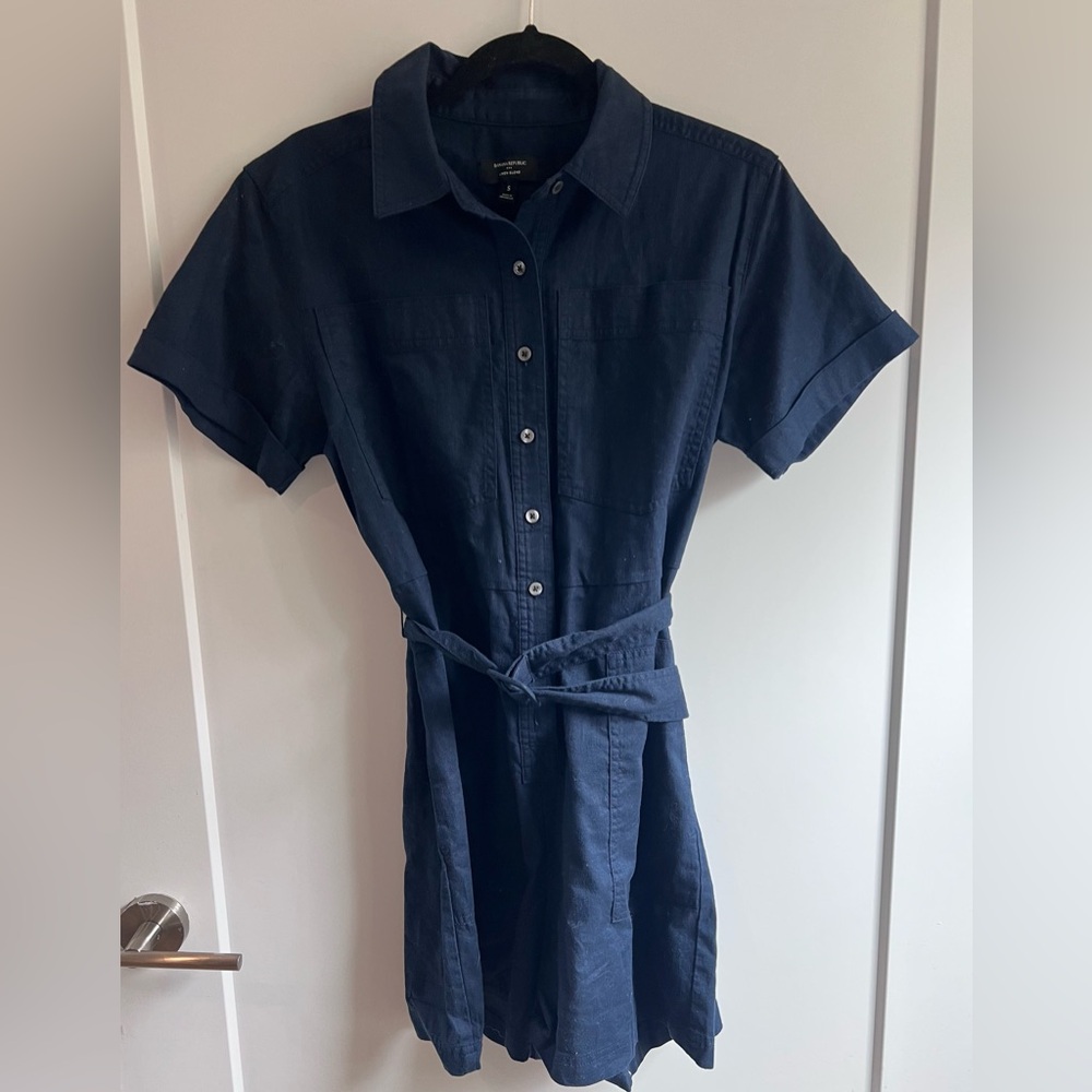 Banana Republic Linen Blend Twill Romper in Preppy Navy Size Small